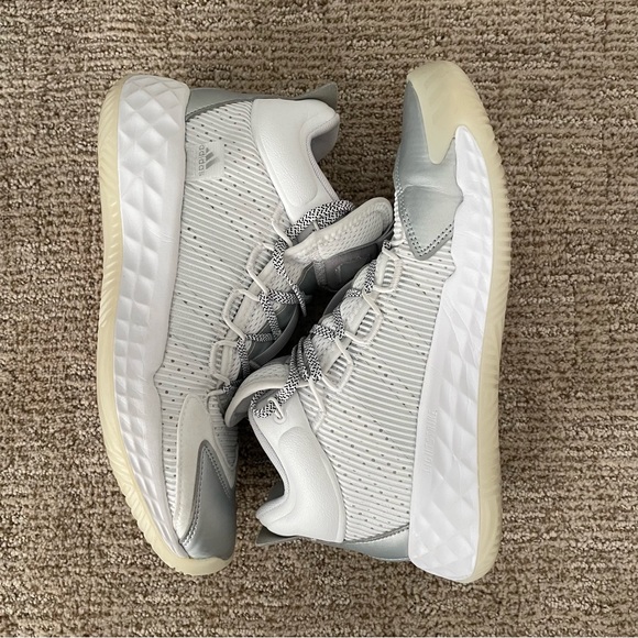 Adidas pro boost mid light onix basketball 🏀 shoes - Picture 4 of 6